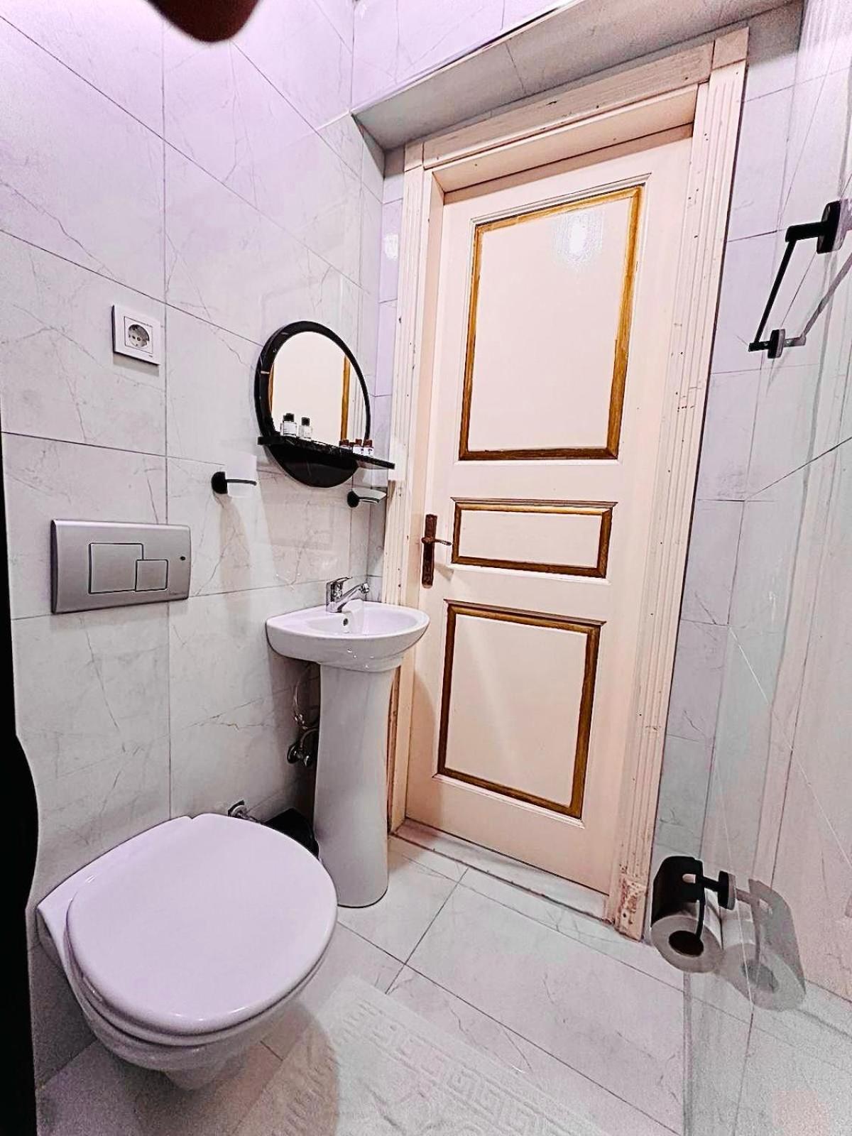 Alhambra Apart Hotel Estambul Exterior foto